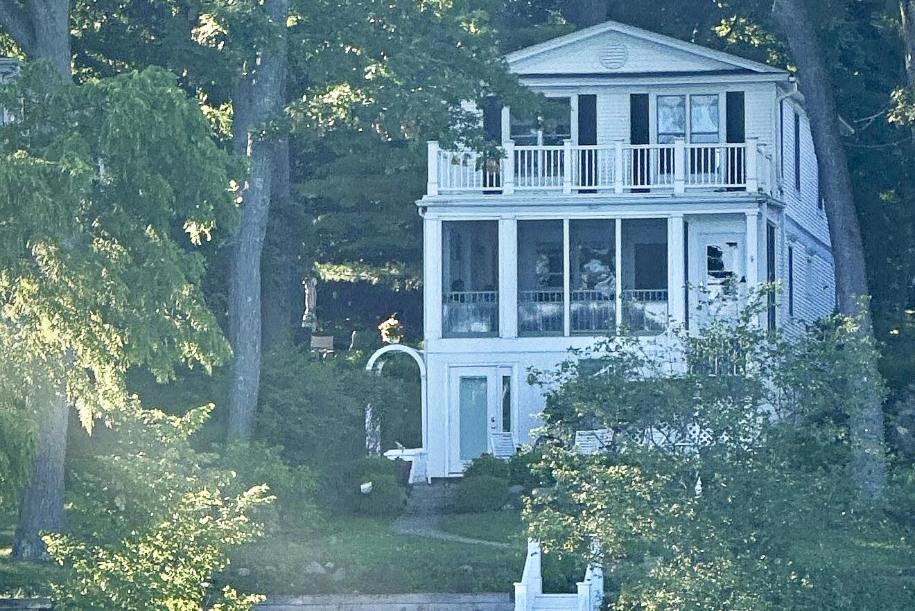 453 Outing Street Williams Bay, WI 53191 - Photo 1 of 1 453 Outing