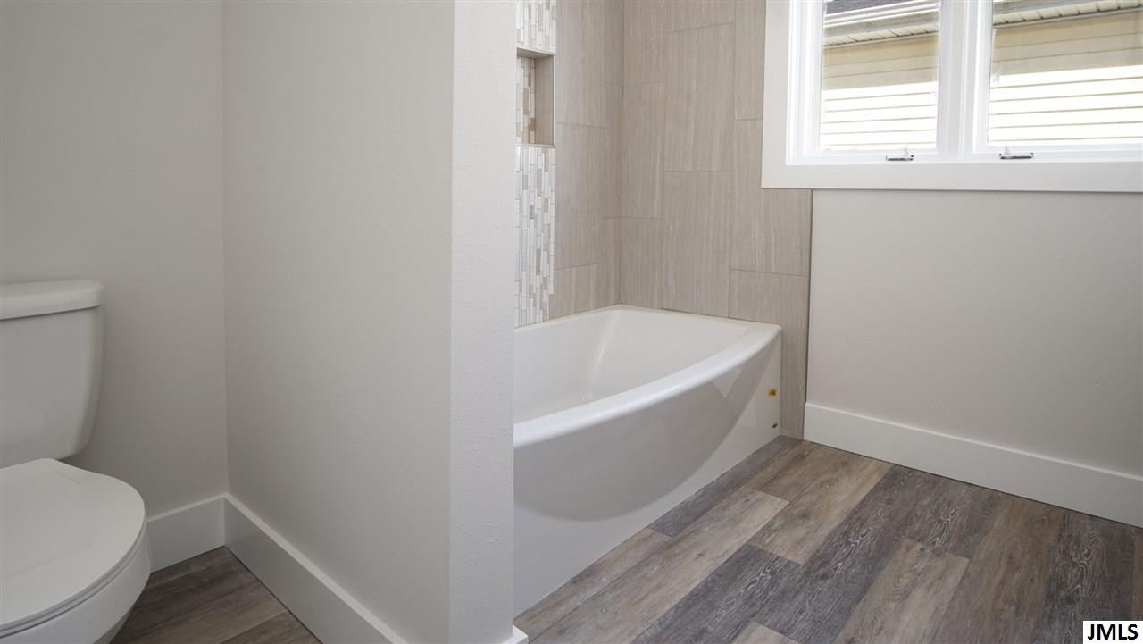 6230 Dexter Lane Manitou Beach, MI 49253 - Photo 18 of 36 Photo 18
