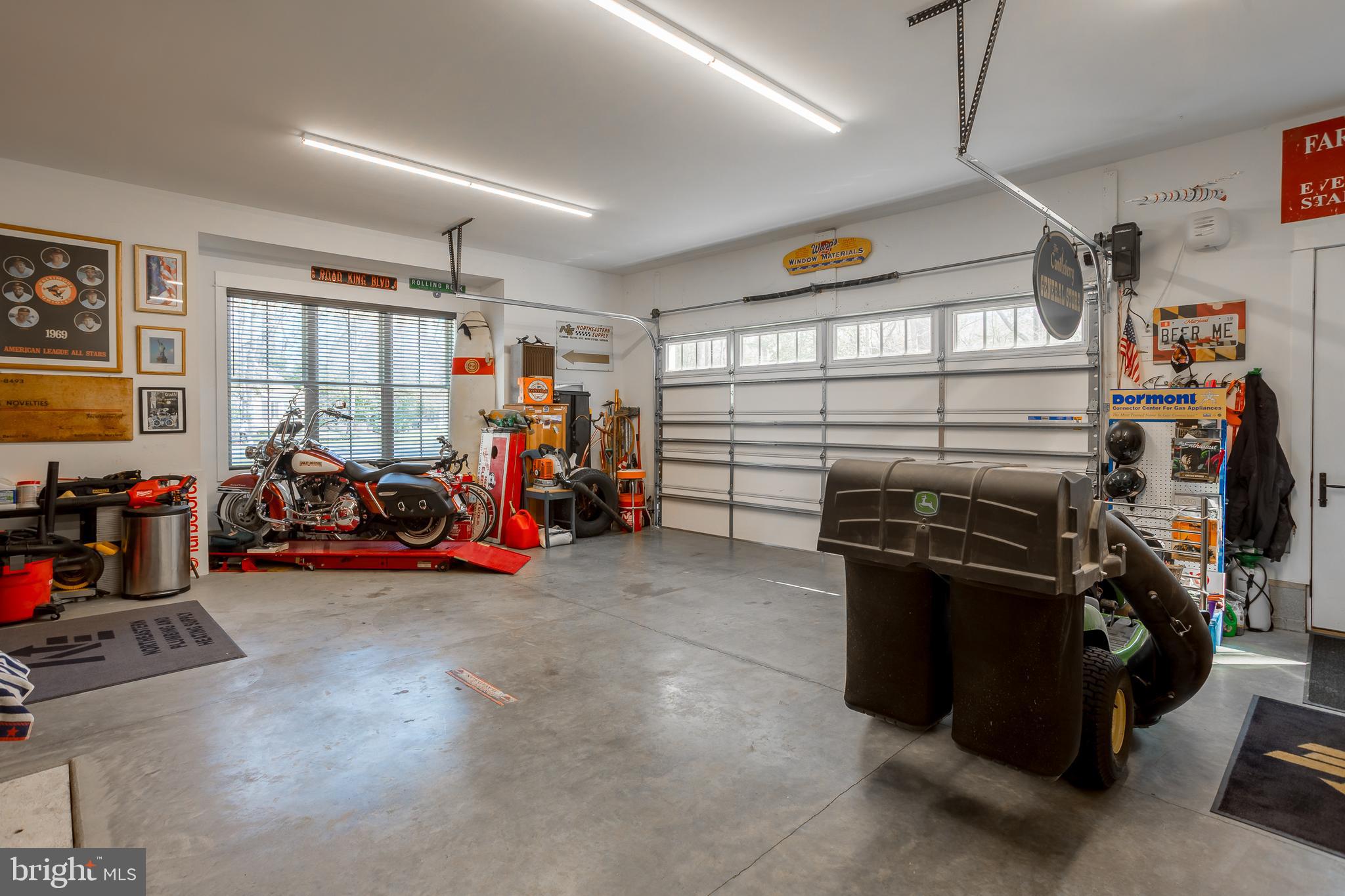 10 Haven Drive Georgetown, DE 19947 - Photo 61 of 76 OVERSIZED 2 CAR GARAGE