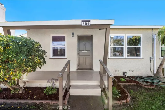 $925,000 | 2100 West Valencia Drive, Fullerton, CA 92833