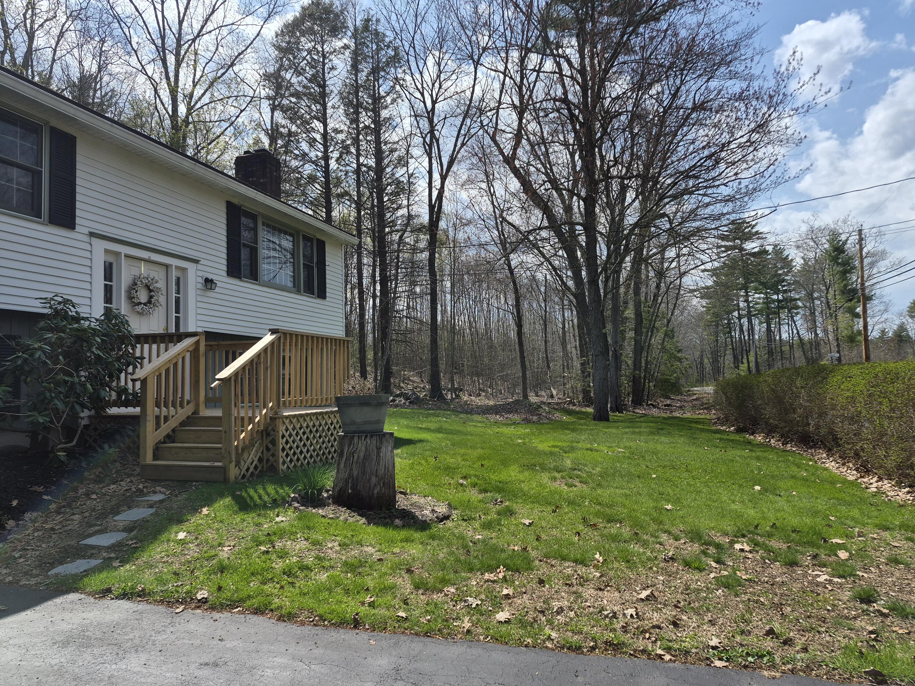 31 Clay Hill Road York, ME 03902 - Photo 5 of 34 Front yard