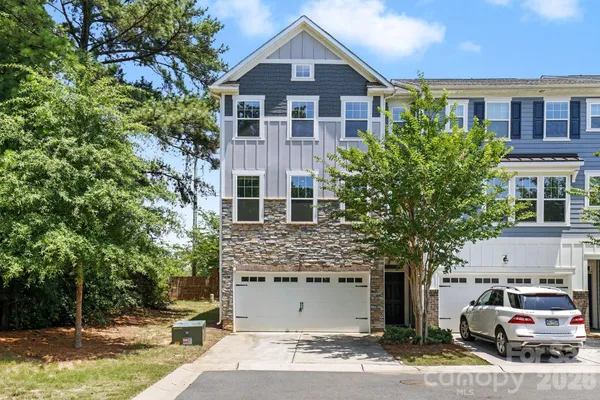 $530,000 | 15124 Holly Run Lane, Charlotte, NC 28277