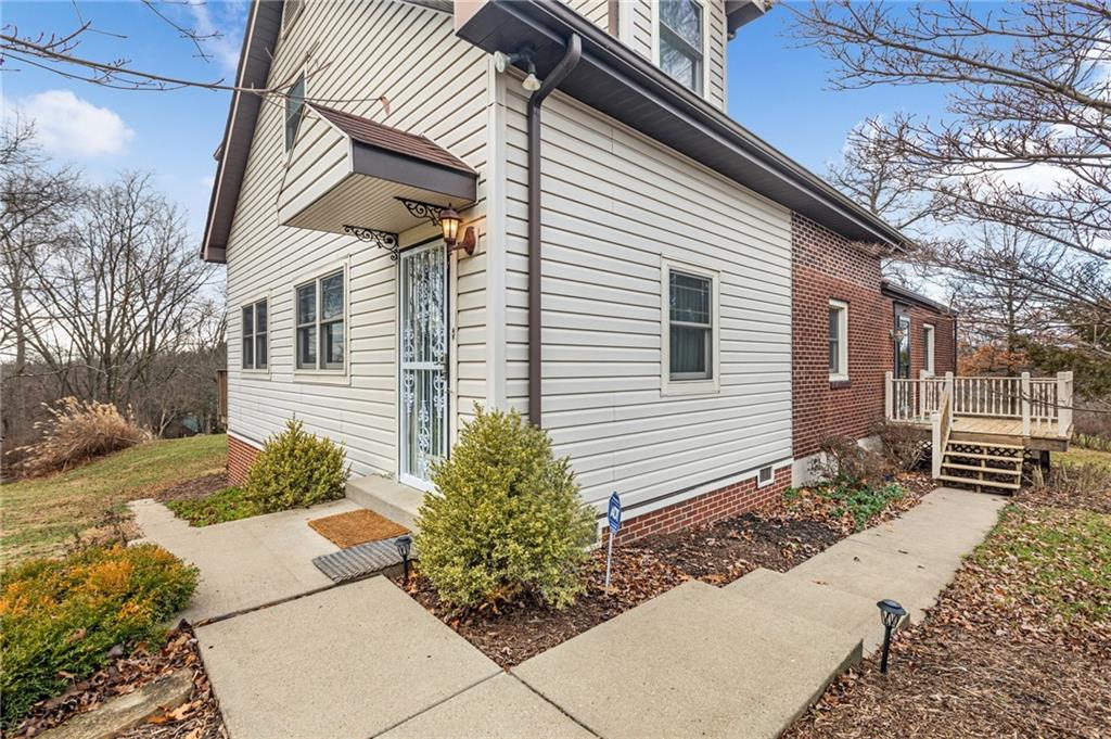 332 Weber Road Sewickley, PA 15143 - Photo 1 of 25 Gallery Image 1