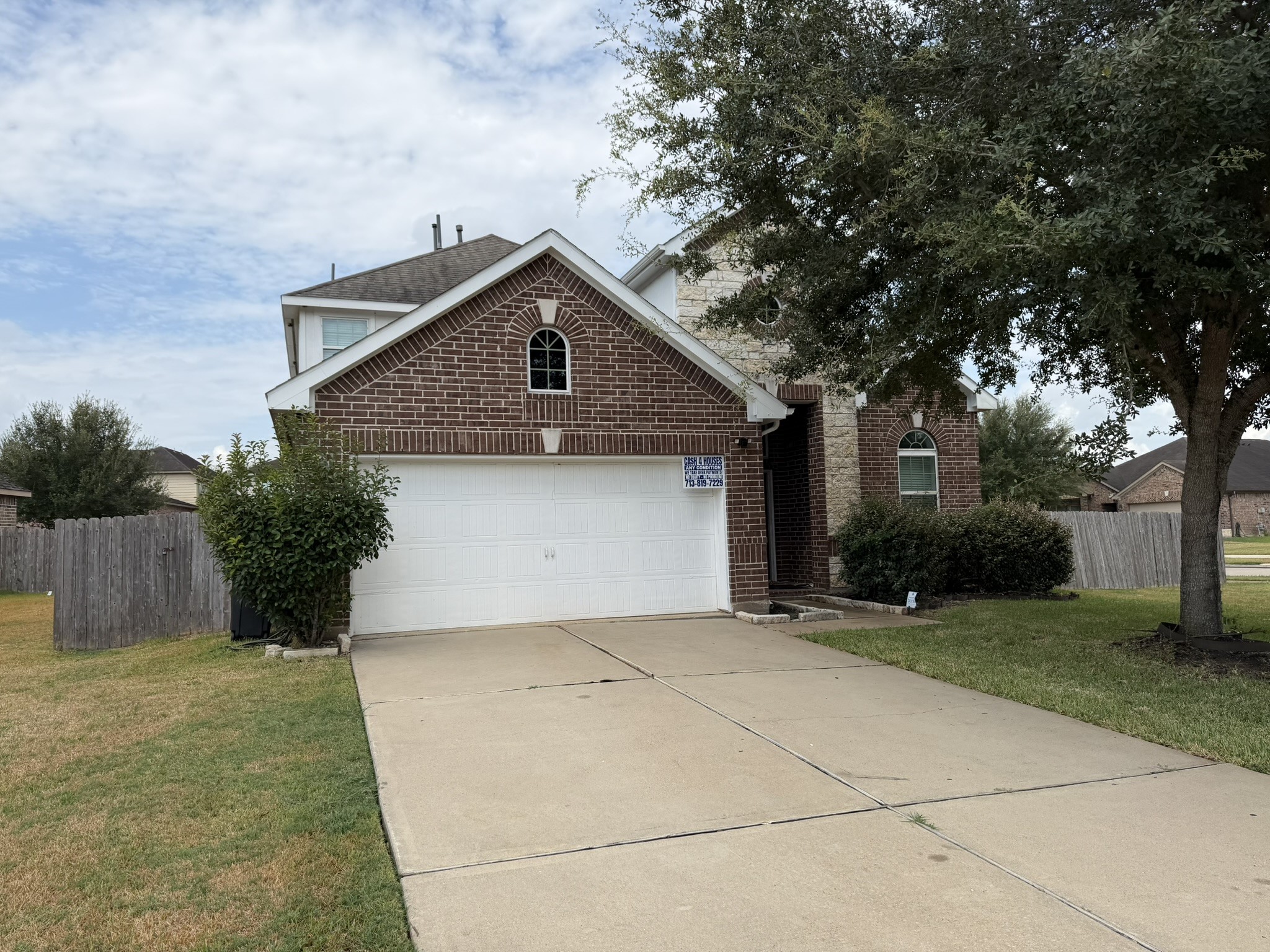 5902 Carnaby Lane Rosenberg, TX 77471 - Photo 4 of 8 Gallery Image 4