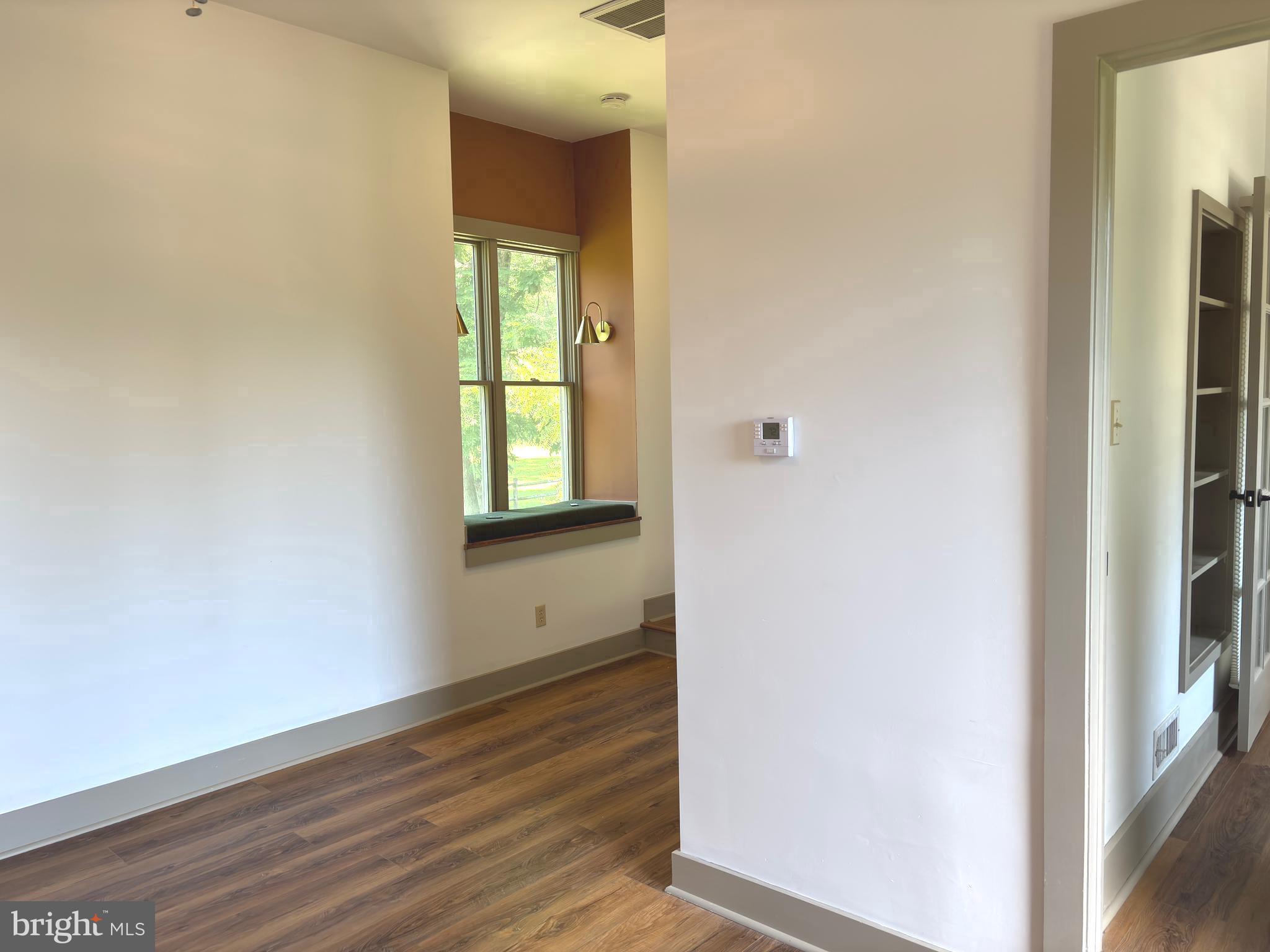 3088 Street Road, Unit B1 Doylestown, PA 18902 - Photo 9 of 24 Second floor landing