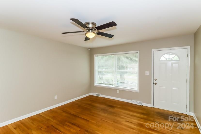 1927 Joe Road Statesville, NC 28625 - Photo 5 of 21
