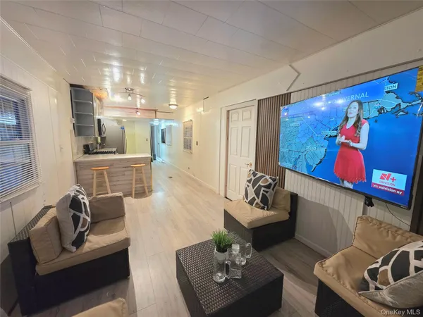 $120,900 | 525 Riverleigh Avenue, Unit C7, Riverhead, NY 11901