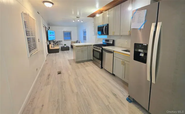 $124,900 | 525 Riverleigh Avenue, Unit C7, Riverhead, NY 11901