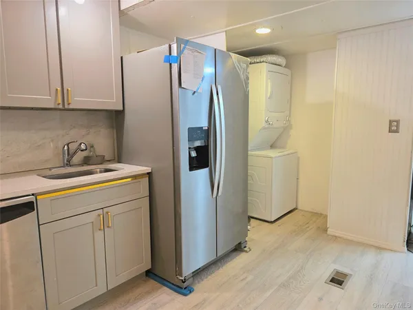 $120,900 | 525 Riverleigh Avenue, Unit C7, Riverhead, NY 11901