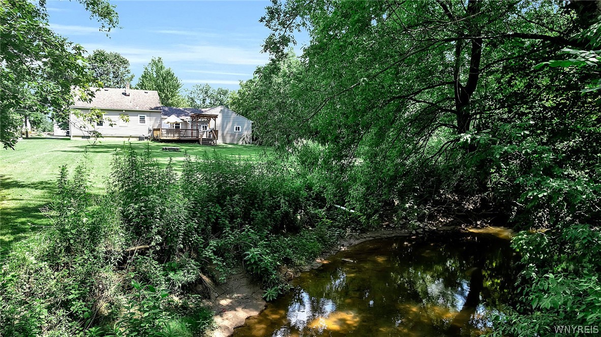 7540 Salt Road Clarence, NY 14032 - Photo 7 of 37