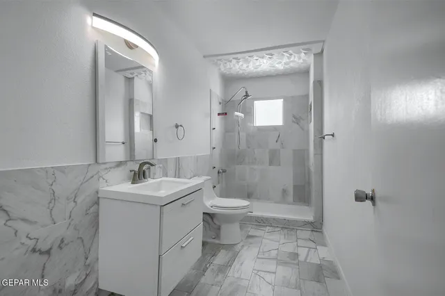 $229,900 | 9709 Vallarta Drive, El Paso, TX 79927