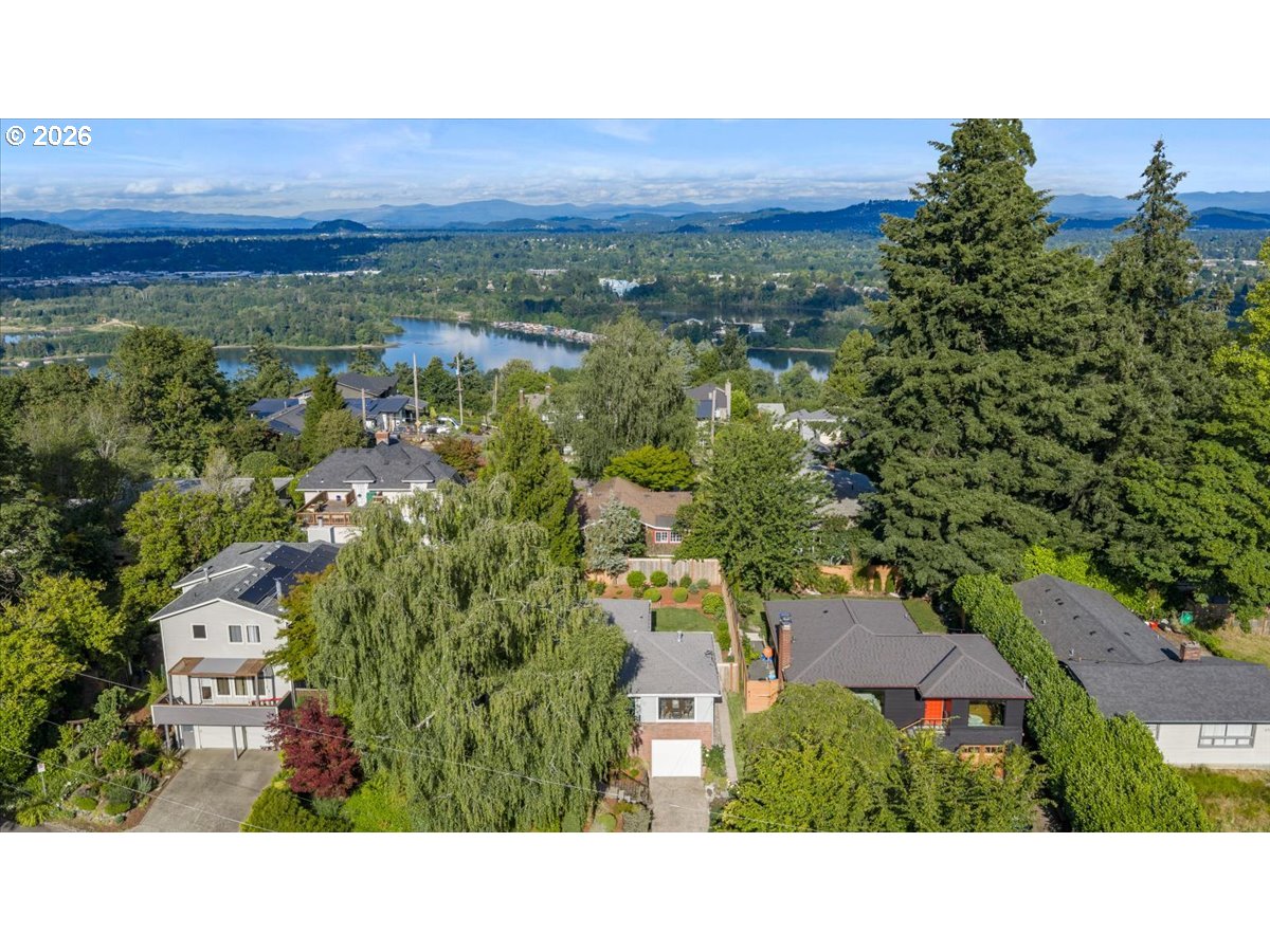 6900 Southwest 4th Avenue Portland, OR 97219 - Photo 44 of 48