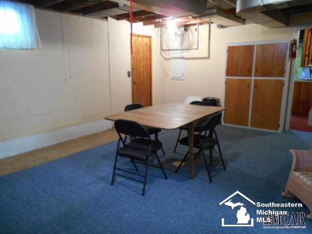 2036 Vivian Road Monroe, MI 48162 - Photo 20 of 28 21214759-19.JPG