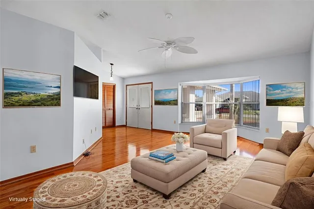 $329,900 | 1542 Overland Drive, Spring Hill, FL 34608