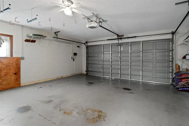 $329,900 | 1542 Overland Drive, Spring Hill, FL 34608