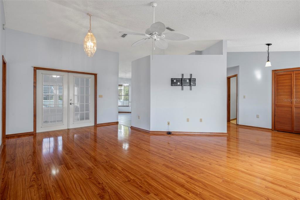 1542 Overland Drive Spring Hill, FL 34608 - Photo 9 of 58