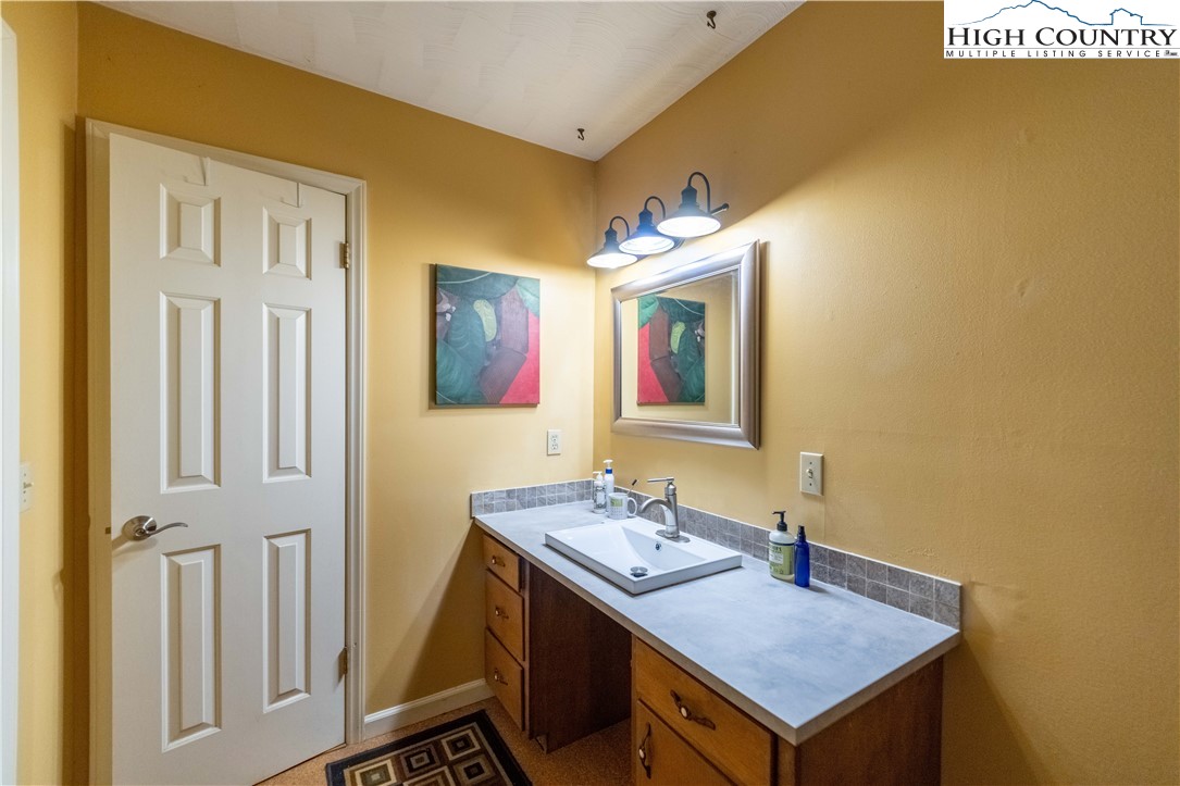 1527 Dewitt Road Sparta, NC 28675 - Photo 8 of 45 Gallery Image 8