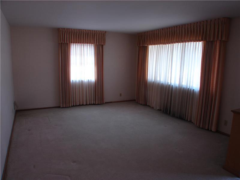 1341 North Audubon Road Indianapolis, IN 46219 - Photo 3 of 19 Gallery Image 3