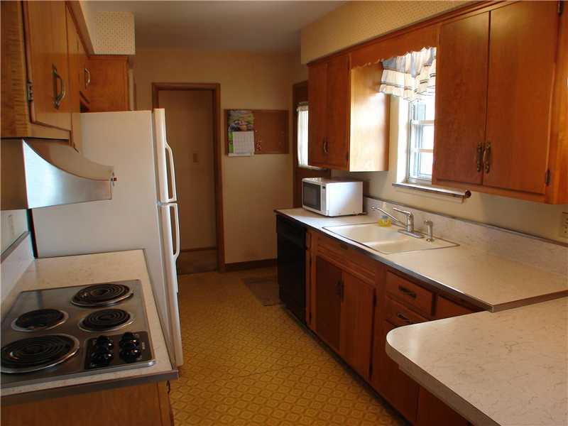 1341 North Audubon Road Indianapolis, IN 46219 - Photo 4 of 19 Gallery Image 4