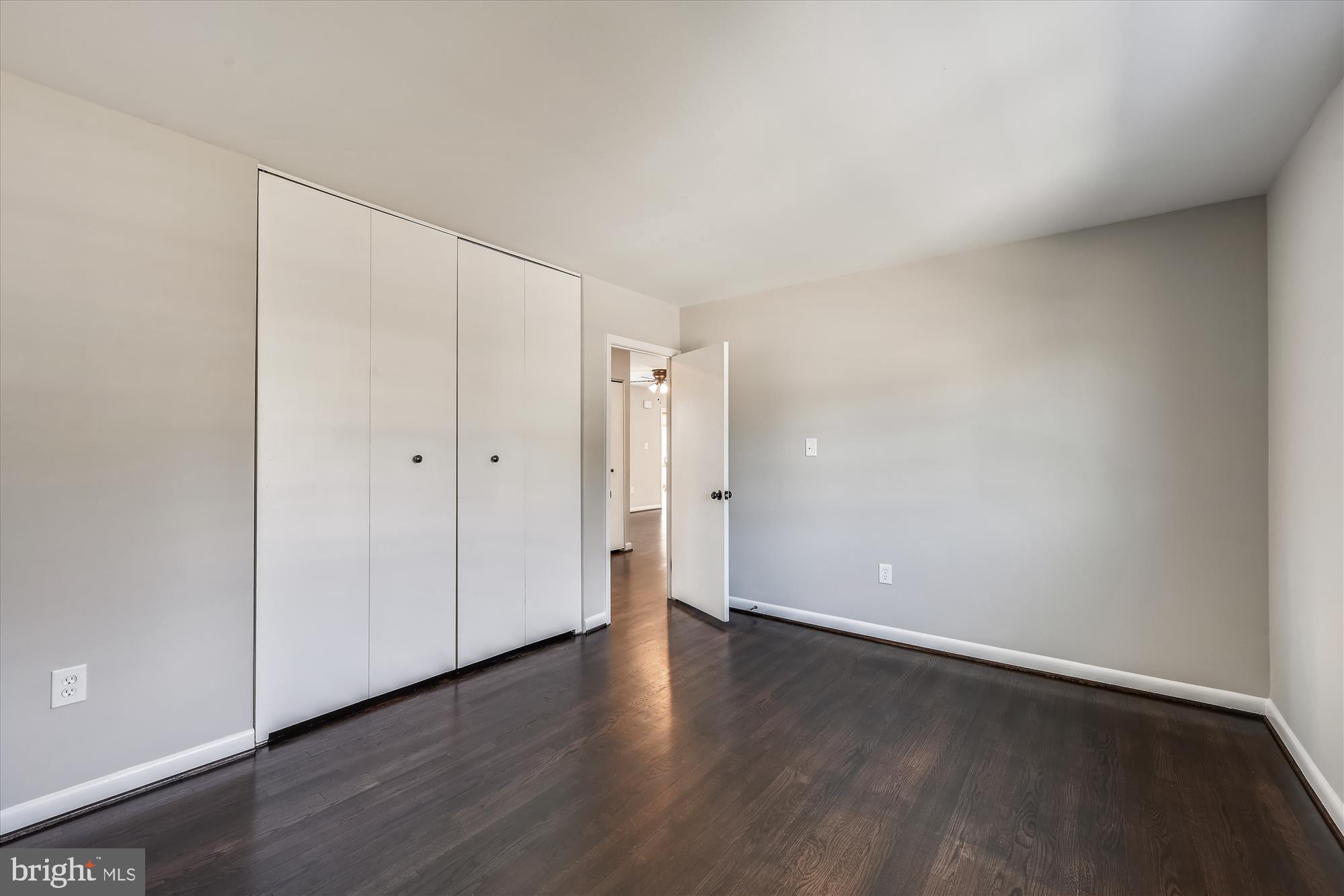 1225 North Rolling Road Baltimore, MD 21228 - Photo 27 of 49