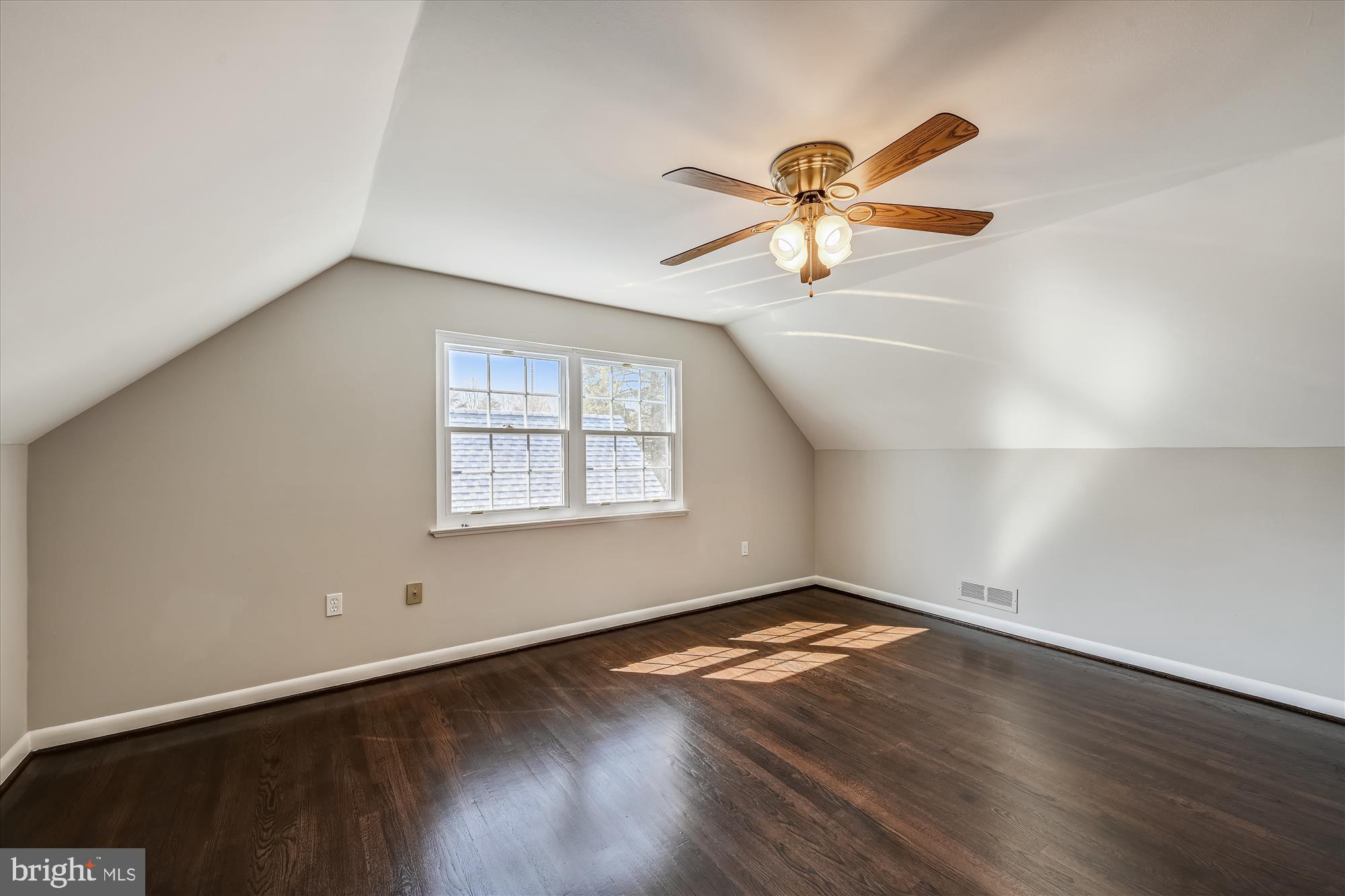 1225 North Rolling Road Baltimore, MD 21228 - Photo 38 of 49