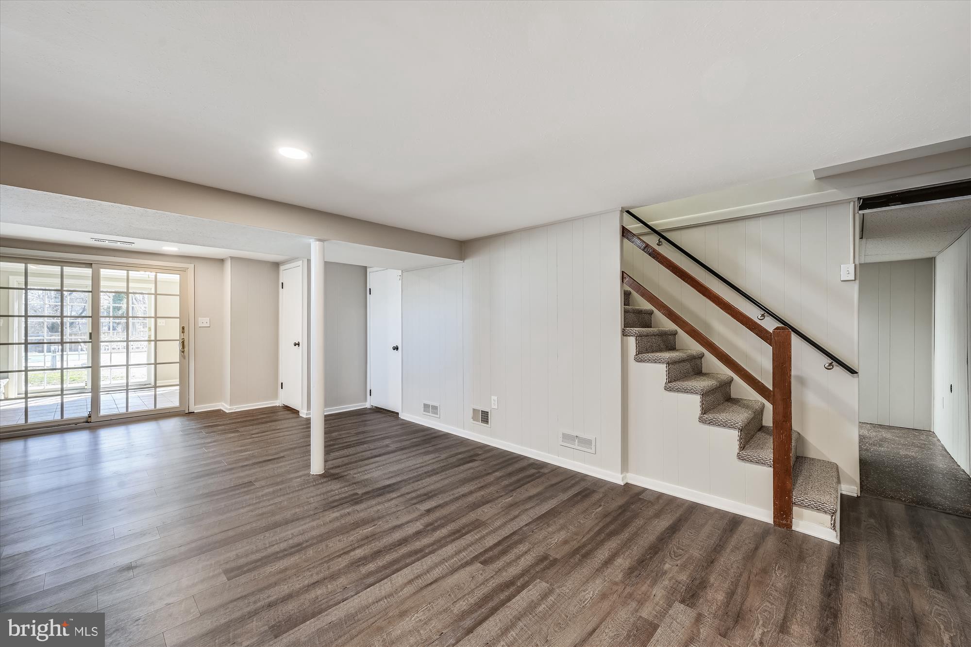 1225 North Rolling Road Baltimore, MD 21228 - Photo 40 of 49