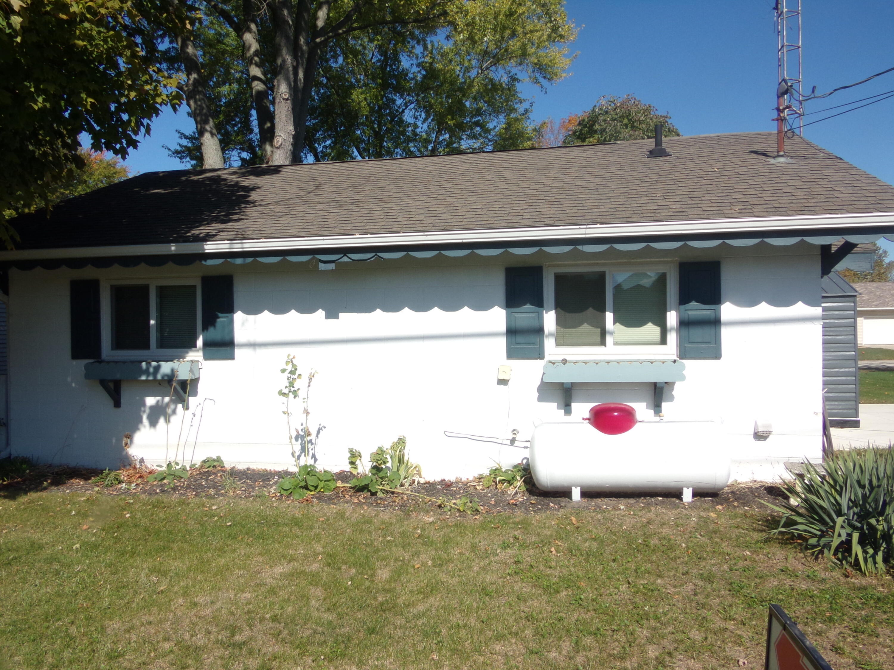 11190 Schroeder Road St. Marys, OH 45885 - Photo 3 of 19