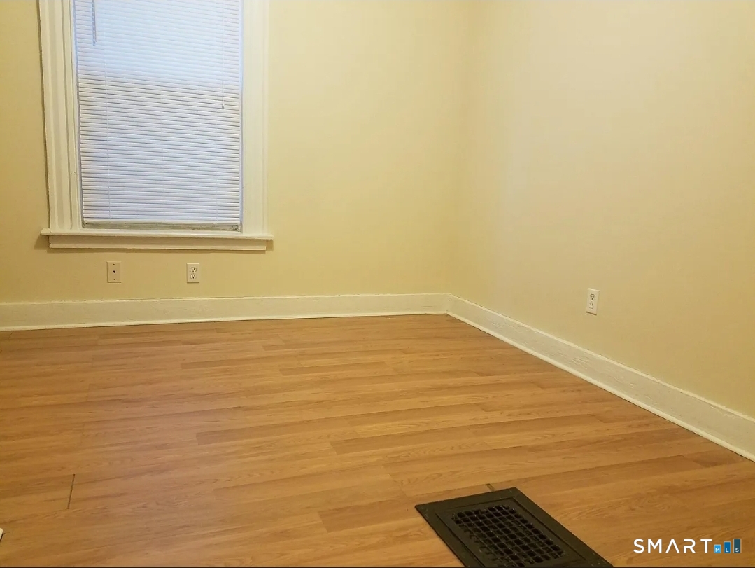 39 Pine Street New Haven, CT 06513 - Photo 11 of 13