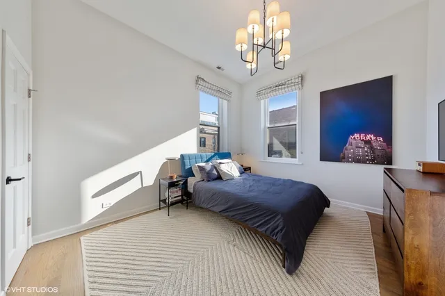 $749,000 | 2849 North Burling Street, Unit 3, Chicago, IL 60657