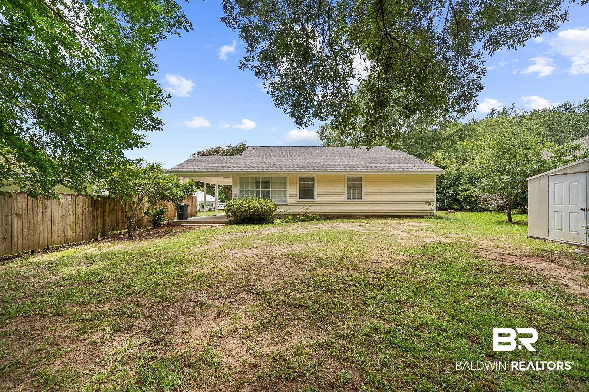 413 Wisteria Street Fairhope, AL 36532 - Photo 5 of 23