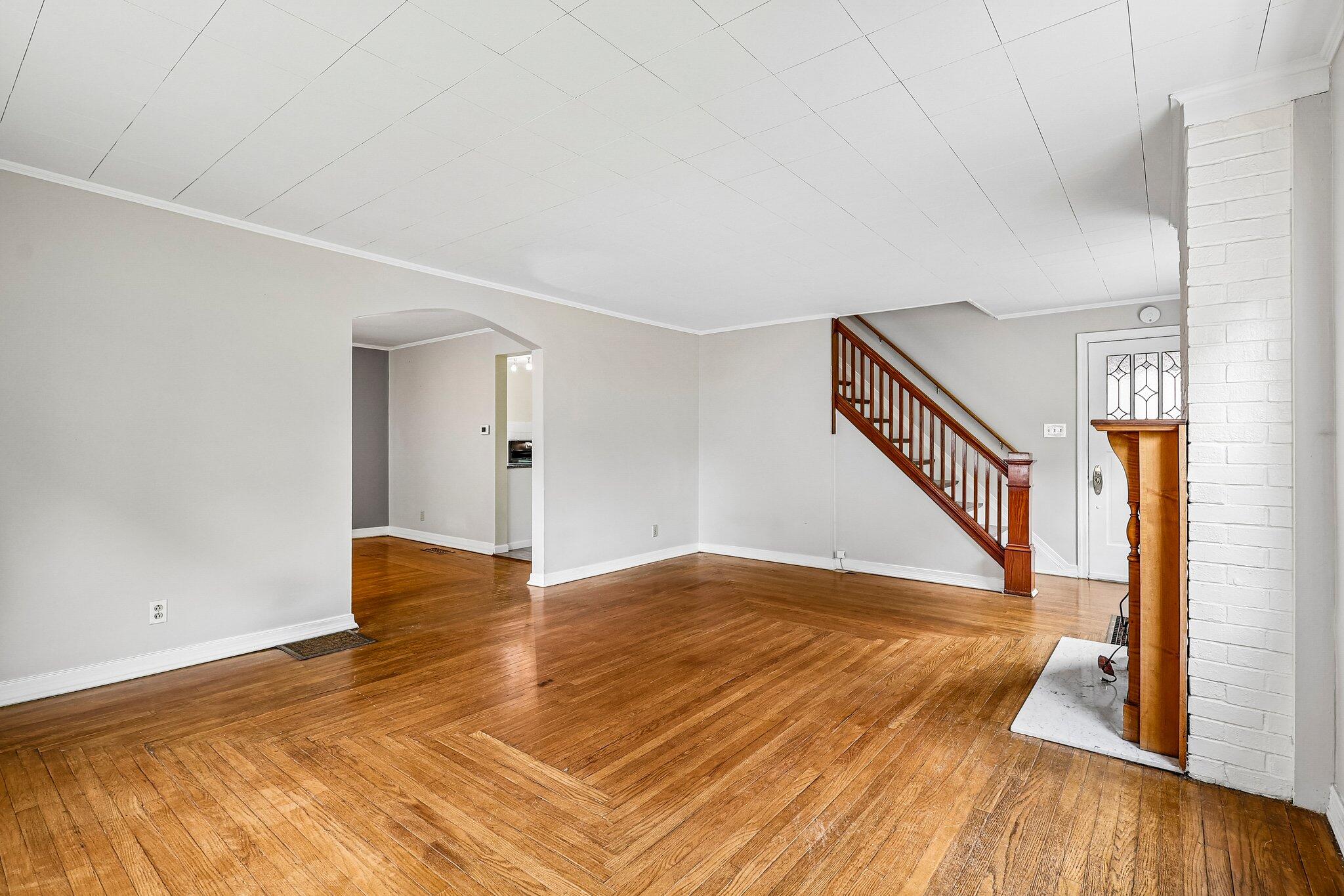 1422 Amsterdam Road Covington, KY 41011 - Photo 11 of 38