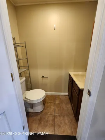 $1,650 | 166 Lenox Avenue, East Stroudsburg, PA 18301