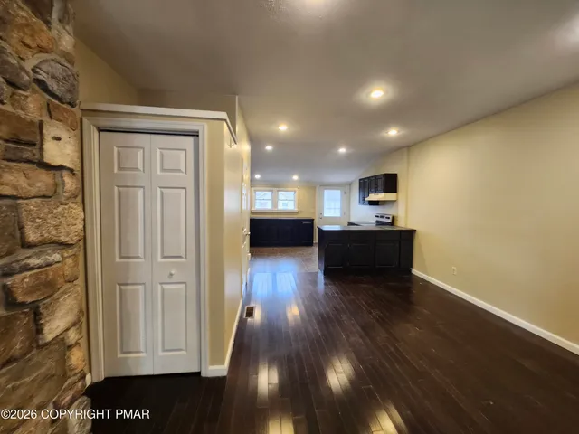 $1,650 | 166 Lenox Avenue, East Stroudsburg, PA 18301