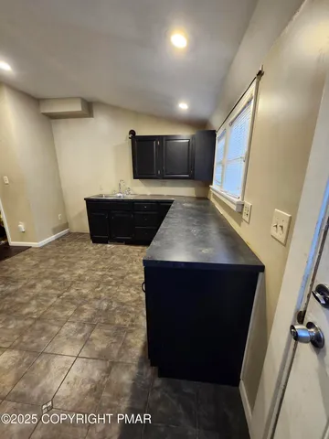 $1,650 | 166 Lenox Avenue, East Stroudsburg, PA 18301