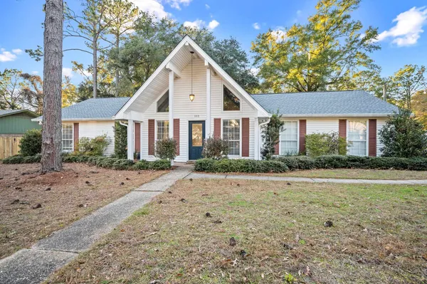 $2,100 | 111 Montclair Loop, Daphne, AL 36526