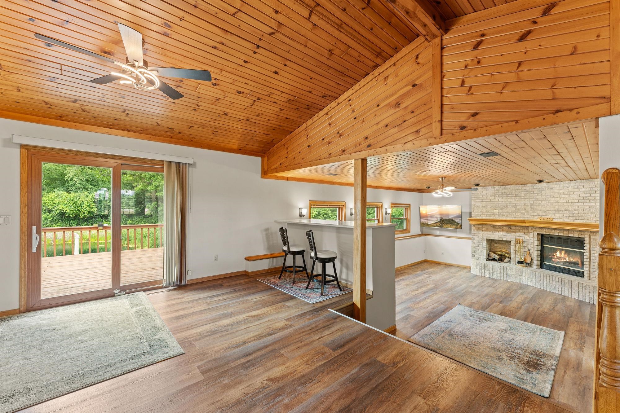 S6041 Oak Court Baraboo, WI 53913 - Photo 16 of 69