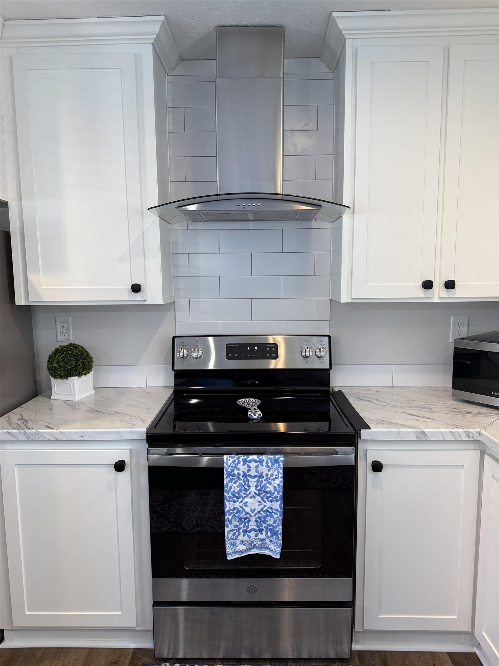 315 Murrells Inlet Murrells Inlet, SC 29576 - Photo 9 of 29