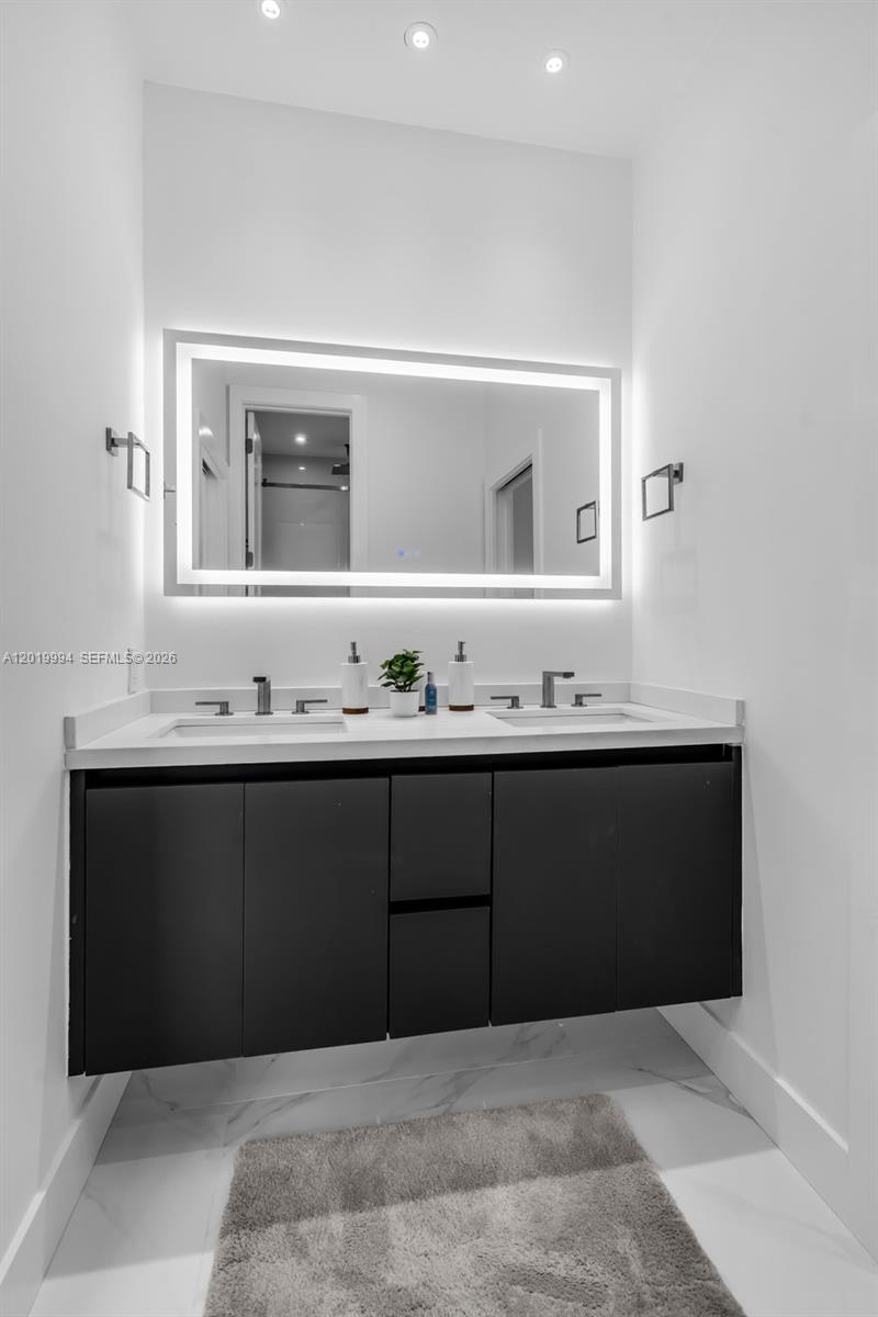 7262 Southwest 120th Avenue Miami, FL 33183 - Photo 39 of 65