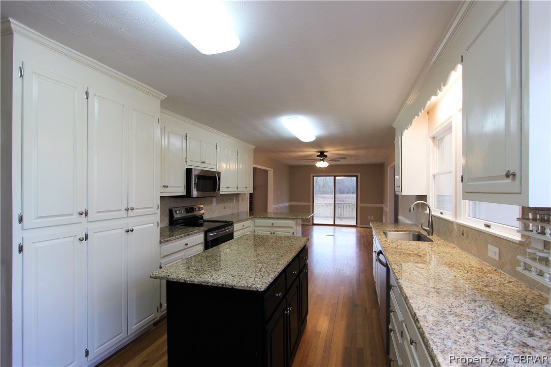 447 Hallieford Road Cobbs Creek, VA 23035 - Photo 14 of 46