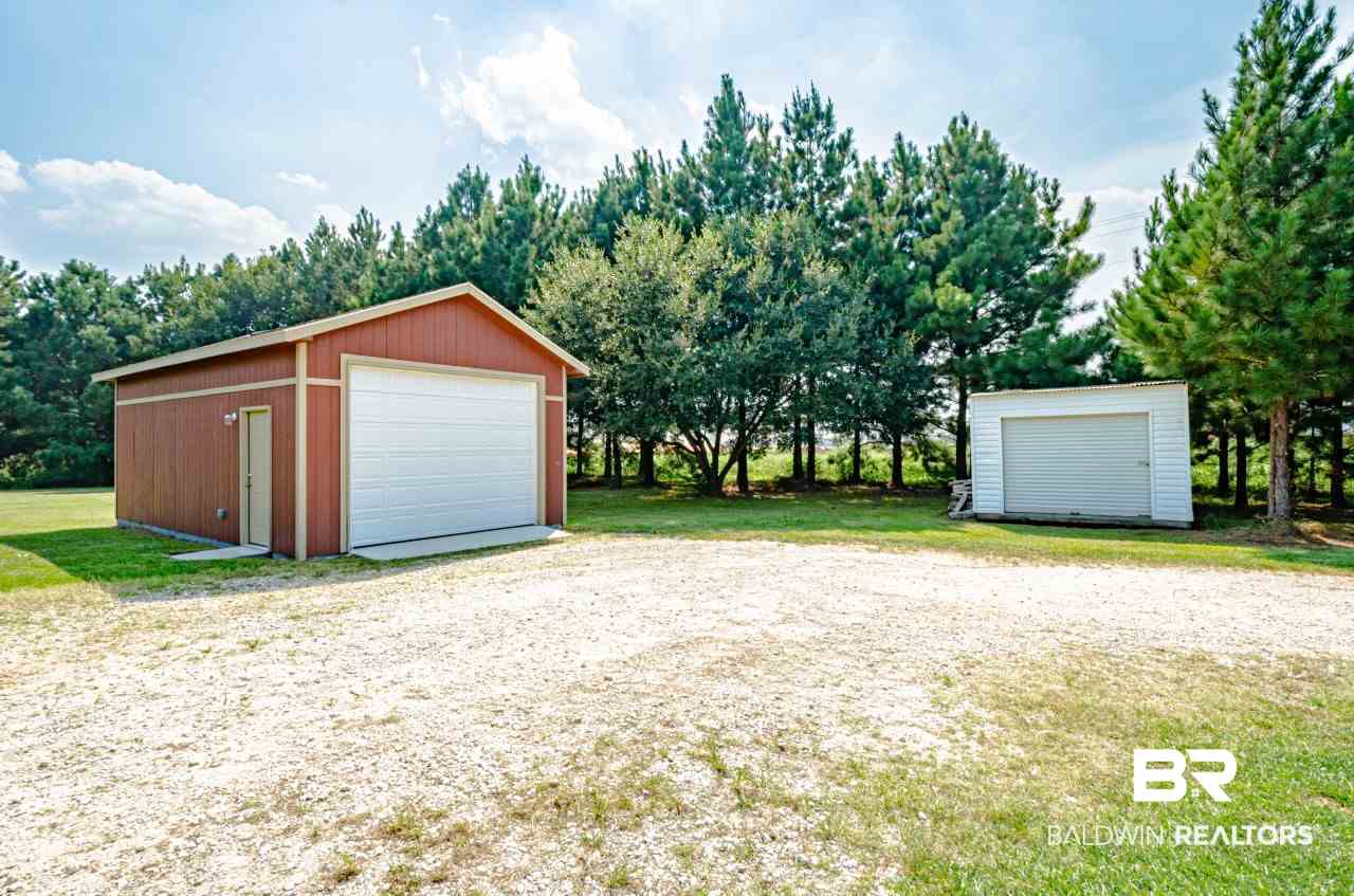 16756 Black Devine Road Loxley, AL 36551 - Photo 3 of 26