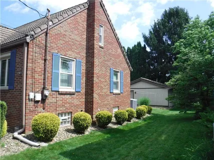 $285,000 | 246 Arthur Street, Zelienople, PA 16063