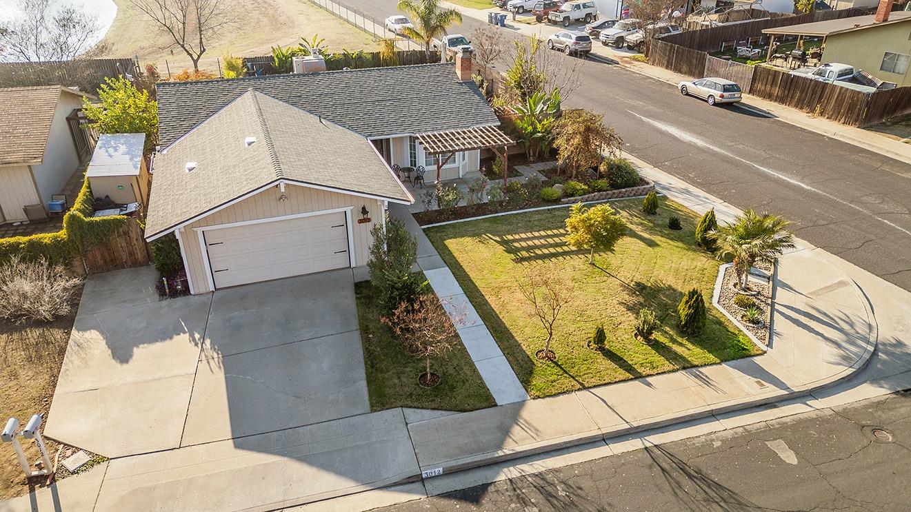 3012 Stanford Avenue Clovis, CA 93611 - Photo 37 of 41 a view of a house with a ocean view