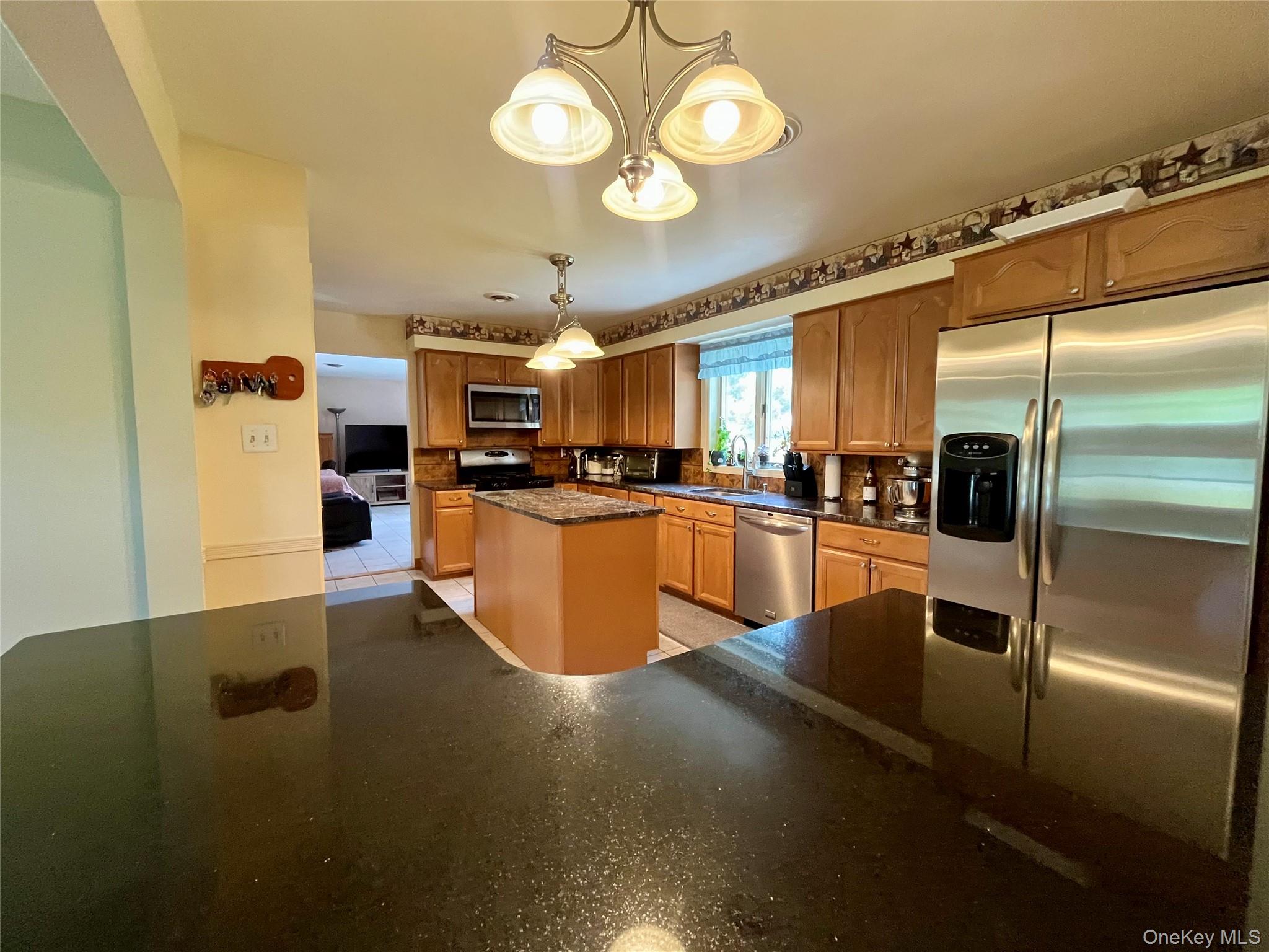 334 Greeves Road New Hampton, NY 10958 - Photo 6 of 49