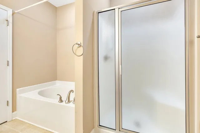 $299,900 | 27 Hillsborough Drive, Anderson, SC 29621