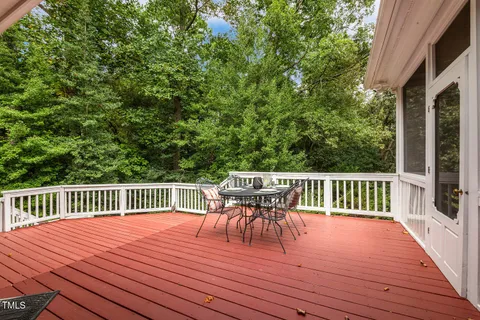 $1,090,000 | 1505 October Road, Raleigh, NC 27614