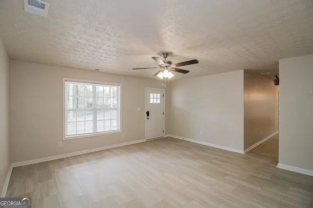 $1,945 | 5862 Homestead Circle, Rex, GA 30273