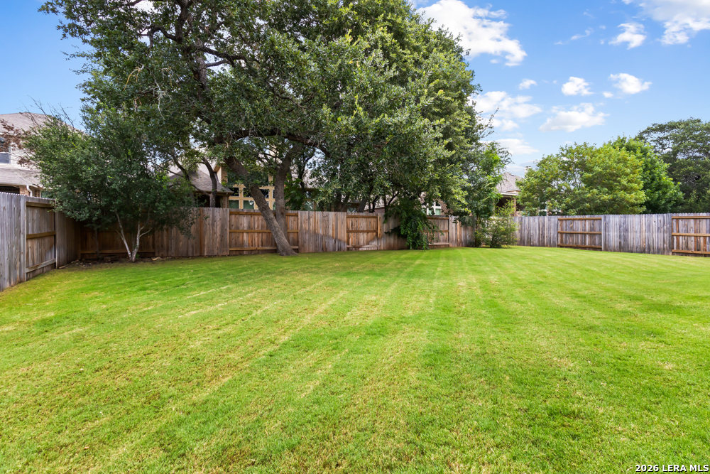 8927 Cimarron Route San Antonio, TX 78255 - Photo 33 of 35