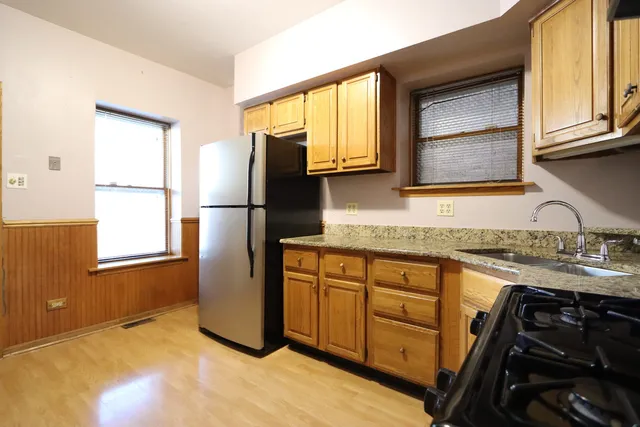 $589,000 | 3217 South May Street, Chicago, IL 60608