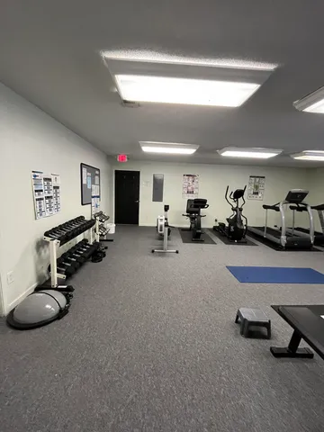 $1,950 | 415 Parkdale Drive, Unit 16E, Charleston, SC 29414