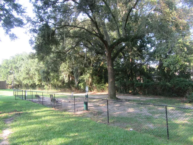 $1,950 | 415 Parkdale Drive, Unit 16E, Charleston, SC 29414